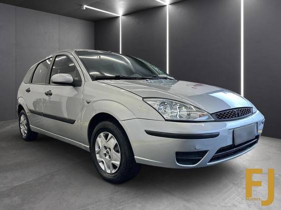FORD FOCUS 1.6 GL 8V FLEX 4P MANUAL FORD FOCUS 1.6 GL 8V FLEX 4P MANUAL